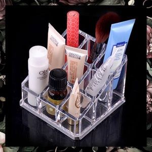 Clear Acrylic Makeup Organizer